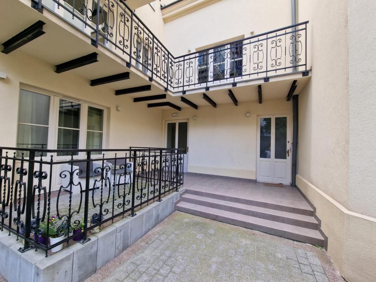 Apartamenty Sebastiana 크라쿠프 외부 사진