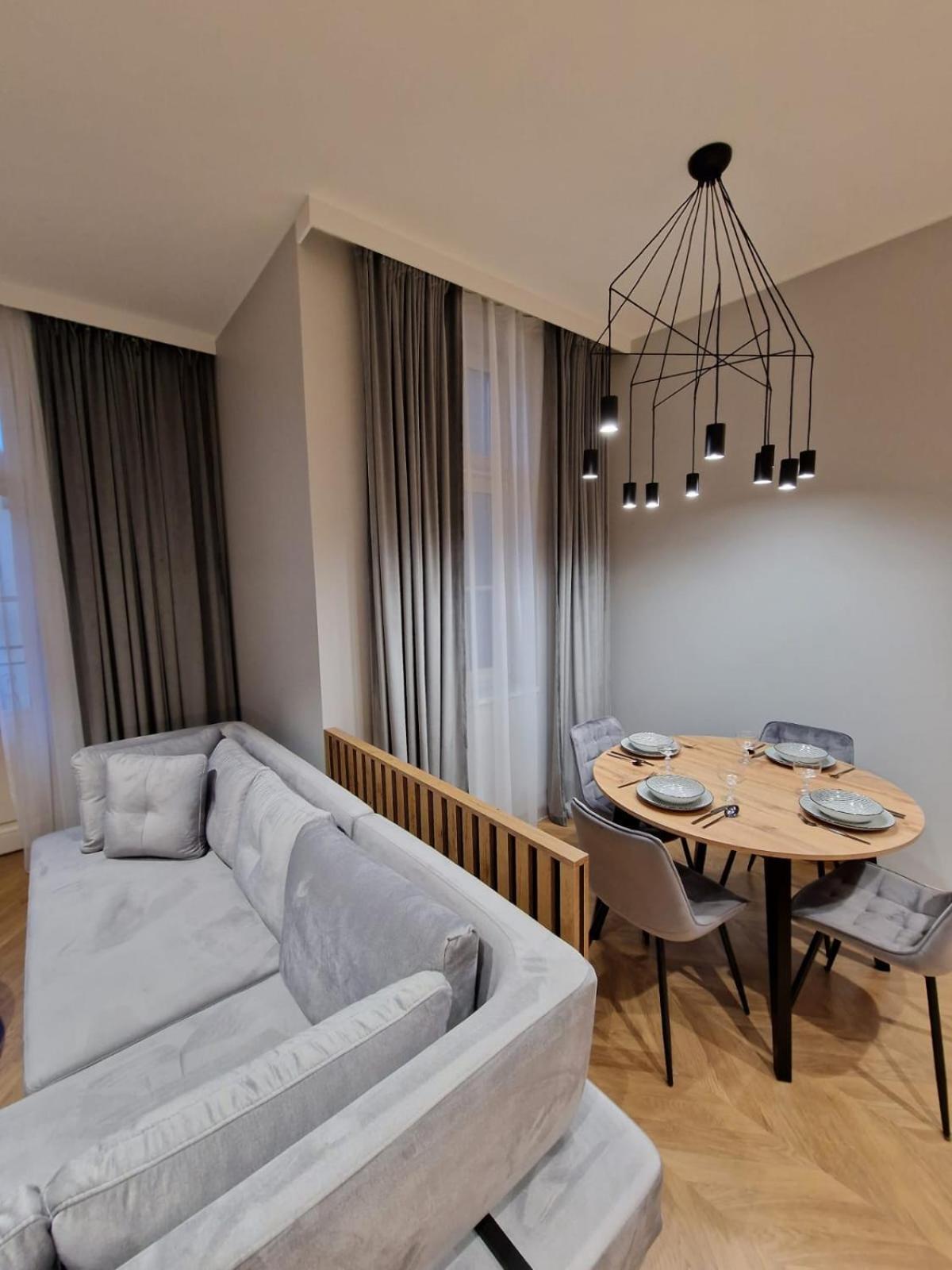 Apartamenty Sebastiana 크라쿠프 외부 사진
