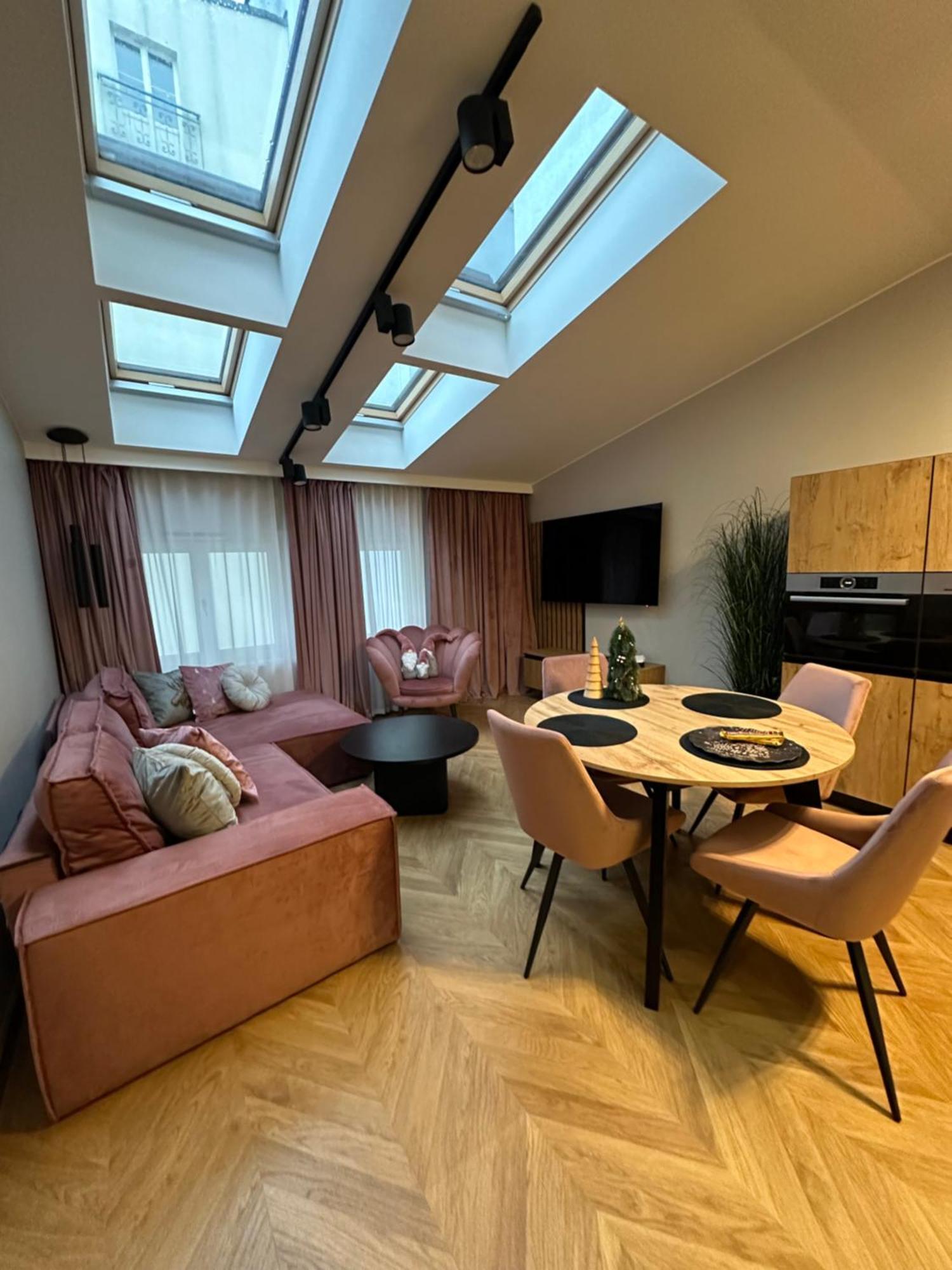 Apartamenty Sebastiana 크라쿠프 외부 사진